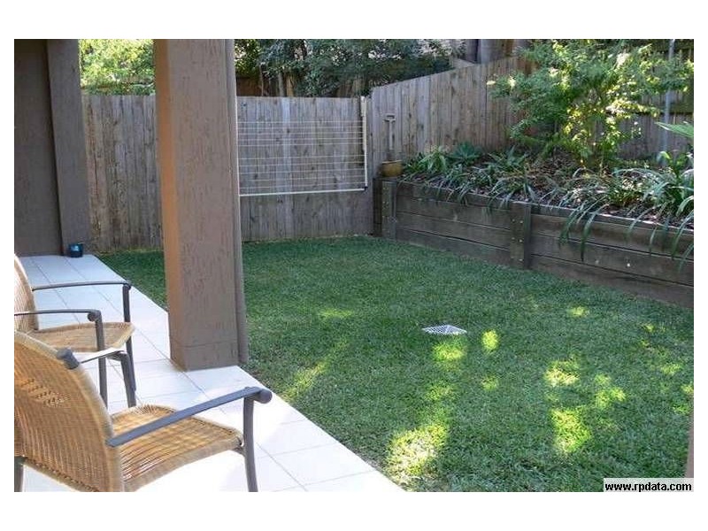 2/41 Collins Street, Nundah QLD 4012