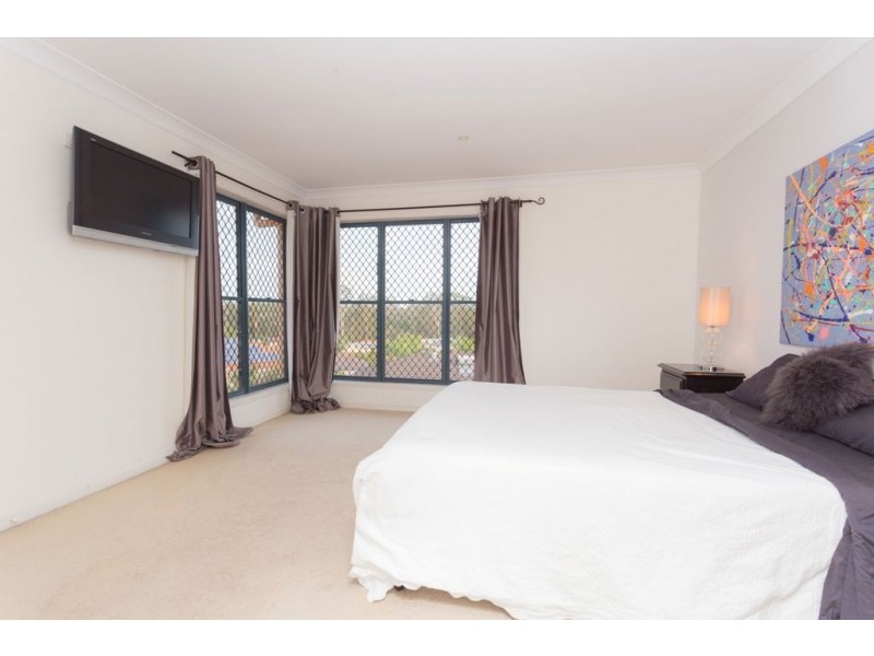 26 Harlow Place, Mcdowall QLD 4053