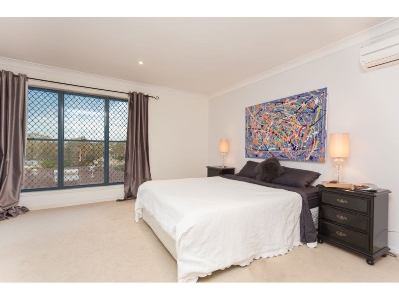 26 Harlow Place, Mcdowall QLD 4053