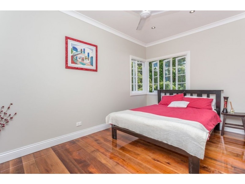 17 Miller Street, Chermside QLD 4032