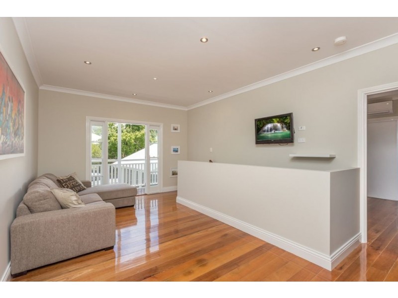 17 Miller Street, Chermside QLD 4032