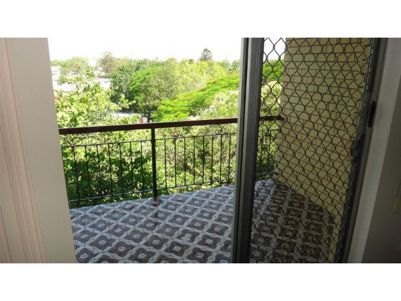 9/486 Samford Road, Gaythorne QLD 4051