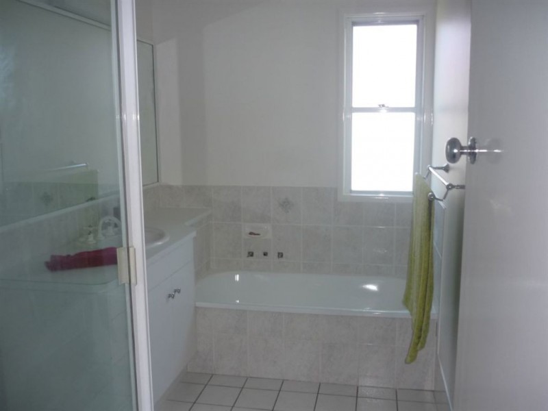 39 Watcombe Street, Wavell Heights QLD 4012