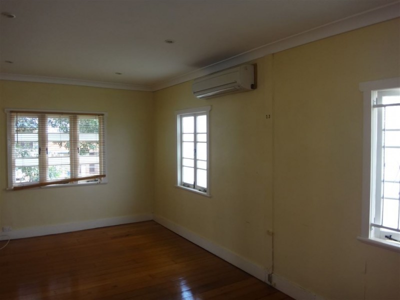 115 White Street, Wavell Heights QLD 4012