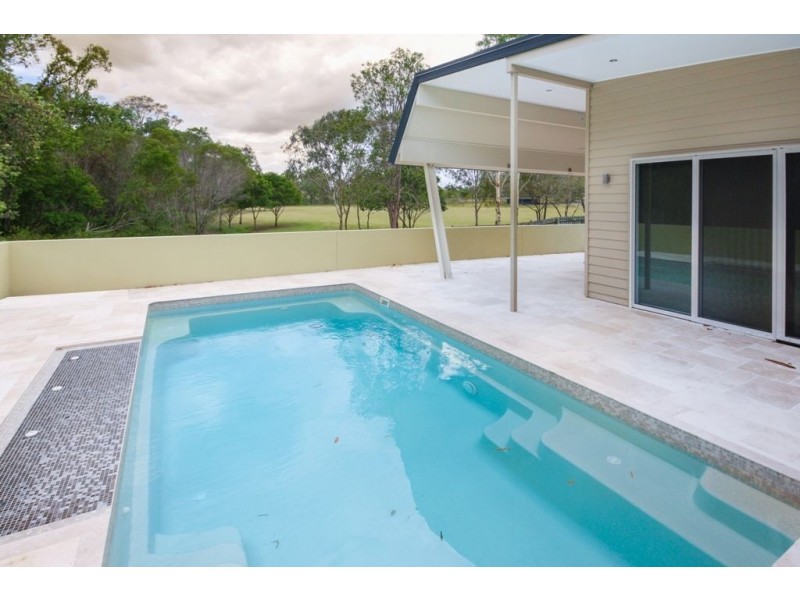 71 Darien Street, Bridgeman Downs QLD 4035