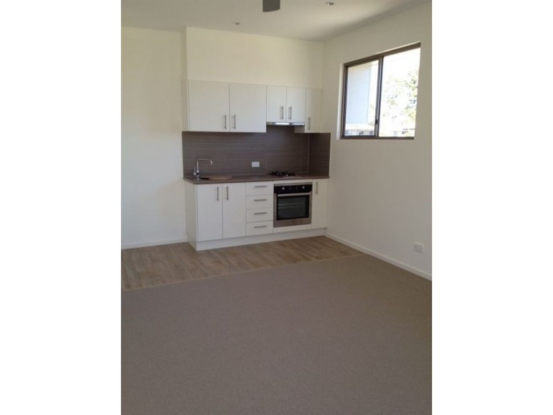 4/8 Palmerston Lane, Fitzgibbon QLD 4018