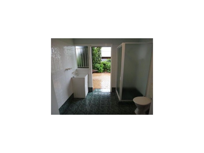 18 Bowd Parade, Wavell Heights QLD 4012