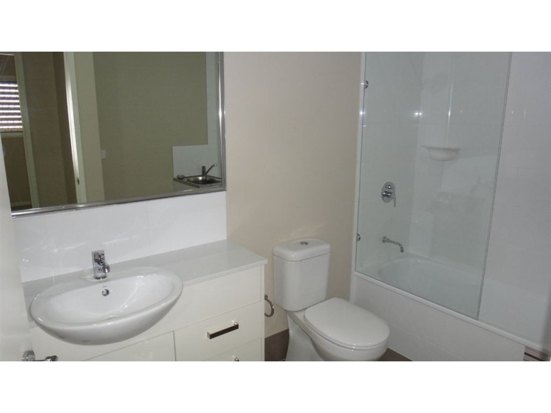 4/20 Zenith Ave, Chermside QLD 4032