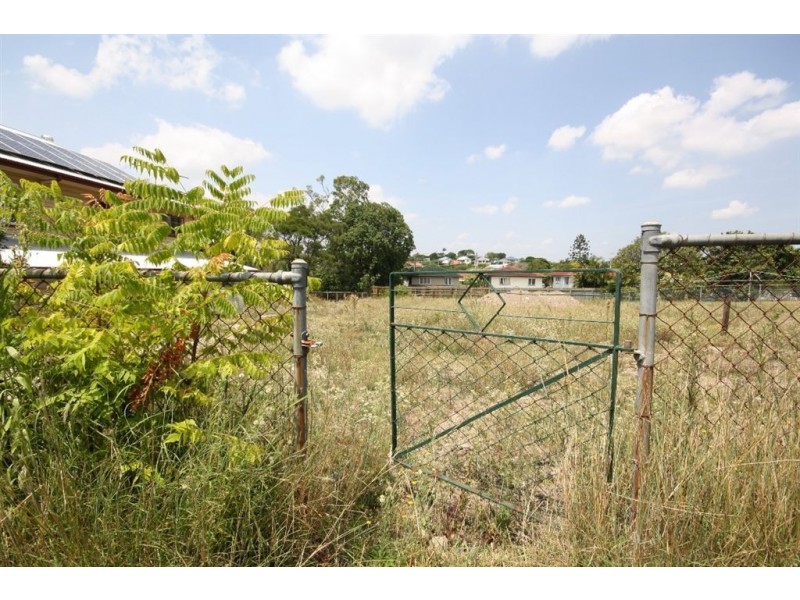 10 Araluen Street, Kedron QLD 4031