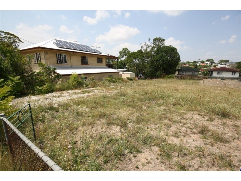 10 Araluen Street, Kedron QLD 4031