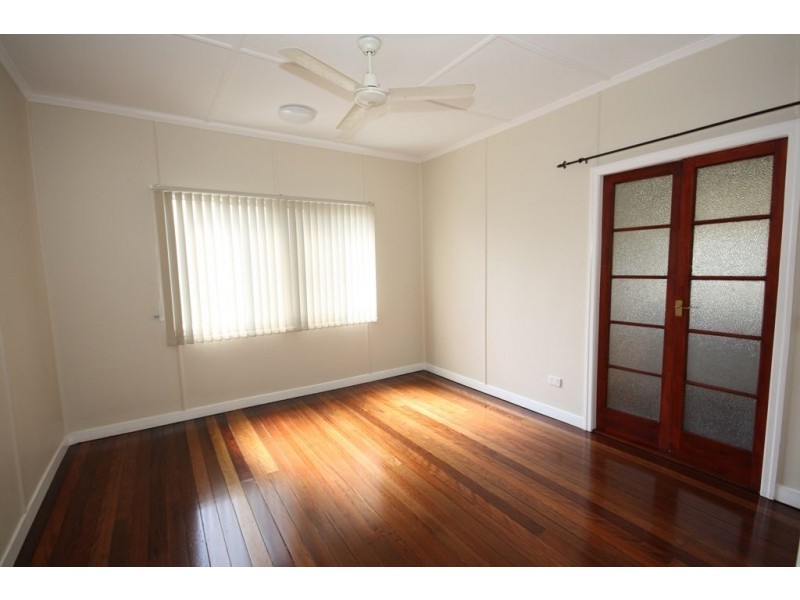 27 Minore Street, Chermside QLD 4032