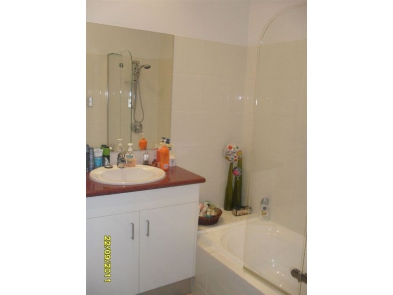 8/233 Gympie Road, Kedron QLD 4031