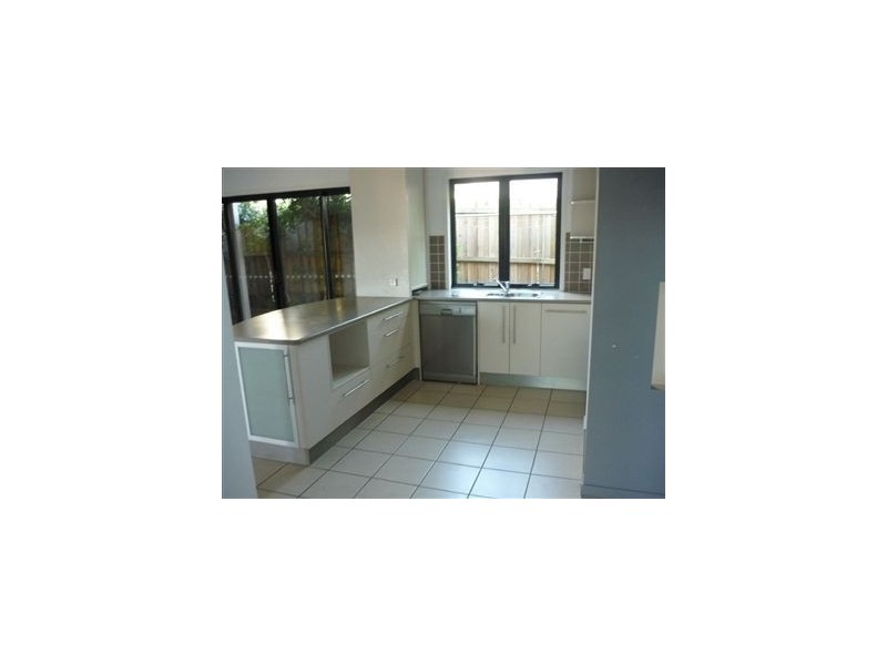 41 Curwen Terrace, Chermside QLD 4032