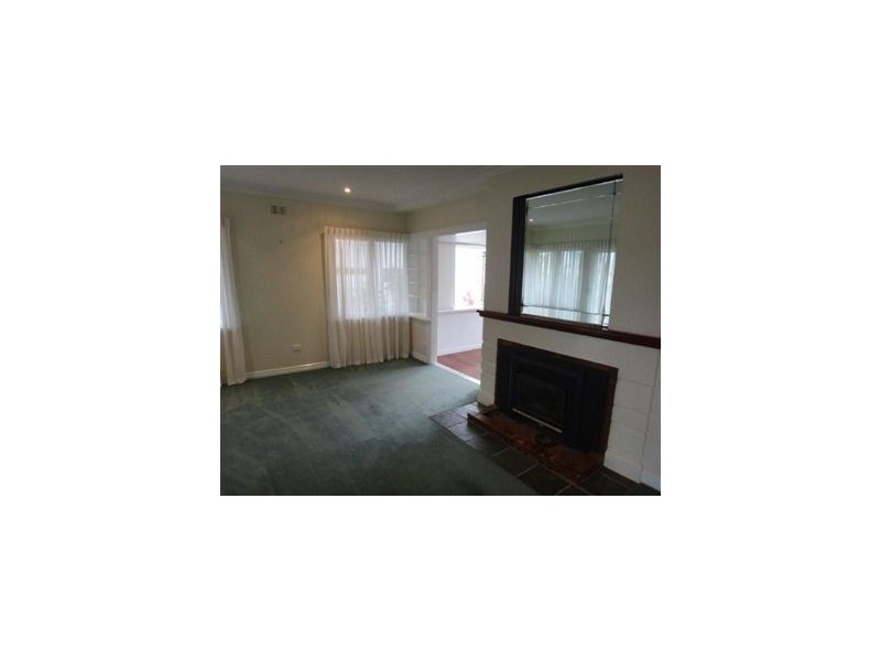 18 Bowd Parade, Wavell Heights QLD 4012