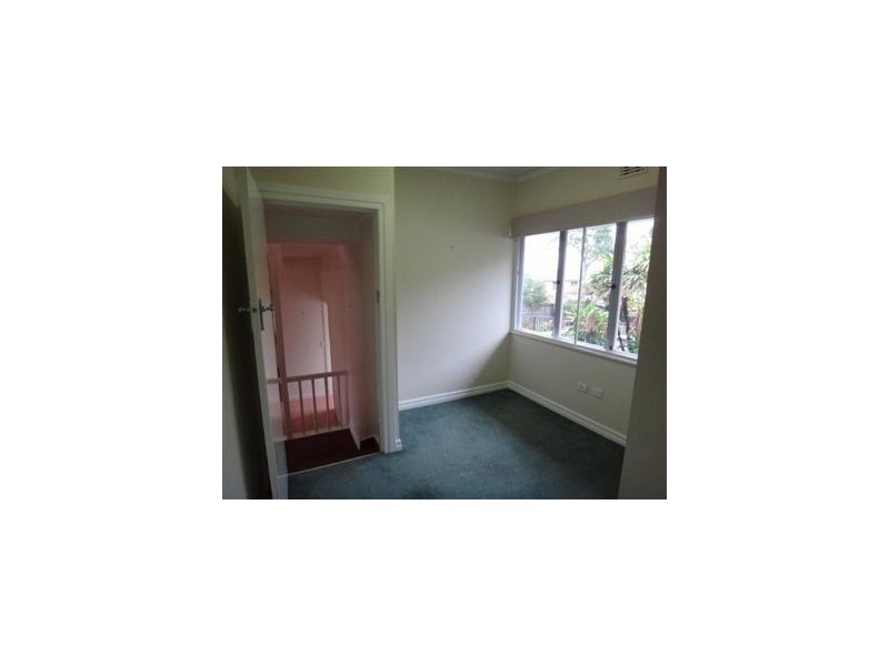 18 Bowd Parade, Wavell Heights QLD 4012