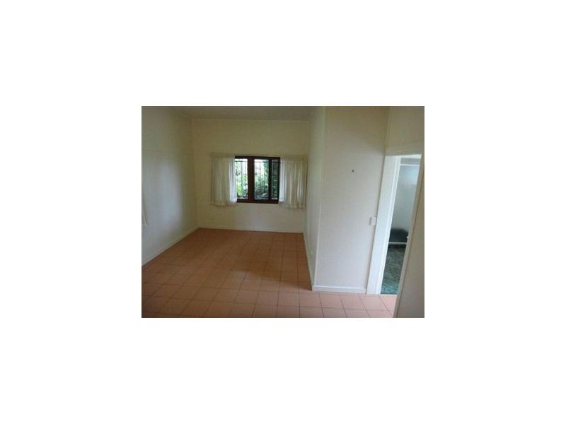 18 Bowd Parade, Wavell Heights QLD 4012