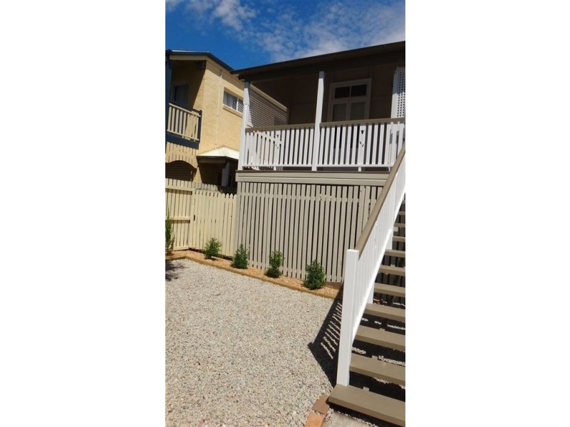 72 Days Road, Grange QLD 4051