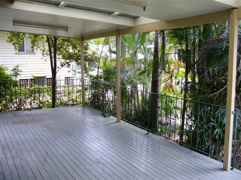 247 Hamilton Road, Chermside QLD 4032