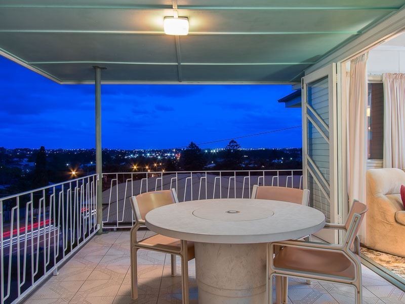 182 Kitchener Rd, Kedron QLD 4031