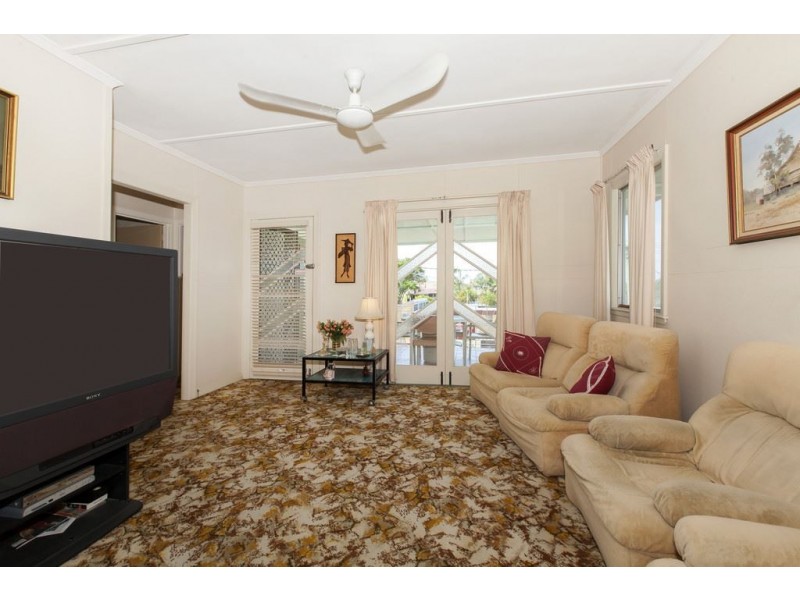 182 Kitchener Rd, Kedron QLD 4031