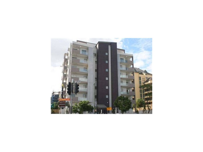 2/215 Wellington Road, East Brisbane QLD 4169