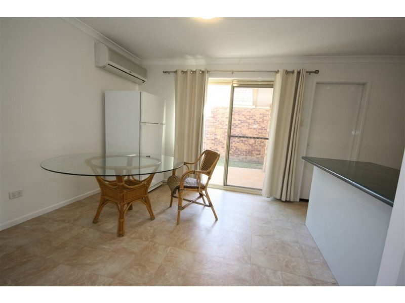 8 Primrose Cl, Wavell Heights QLD 4012