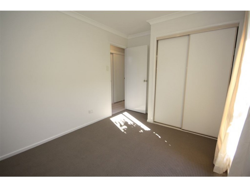 8 Primrose Cl, Wavell Heights QLD 4012