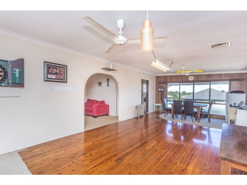 12 Aveling Street, Wavell Heights QLD 4012