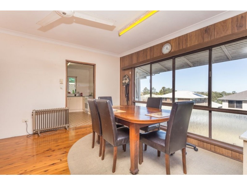 12 Aveling Street, Wavell Heights QLD 4012