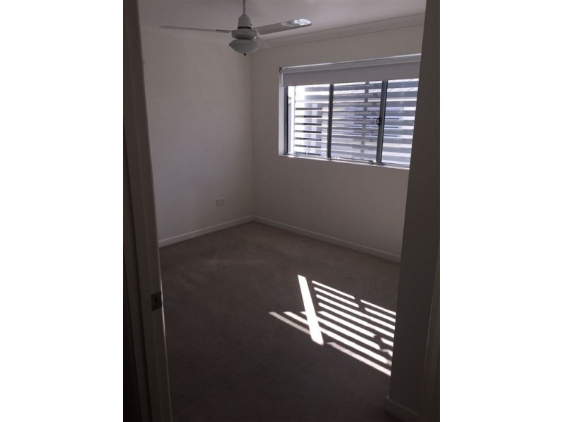 102/115 Webster Rd, Stafford QLD 4053