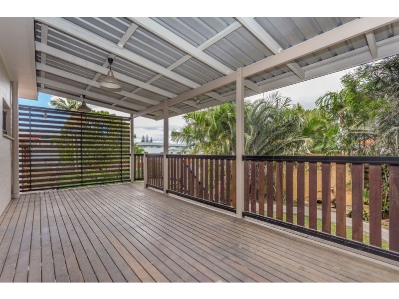 23 Hamilton Ave, Hendra QLD 4011