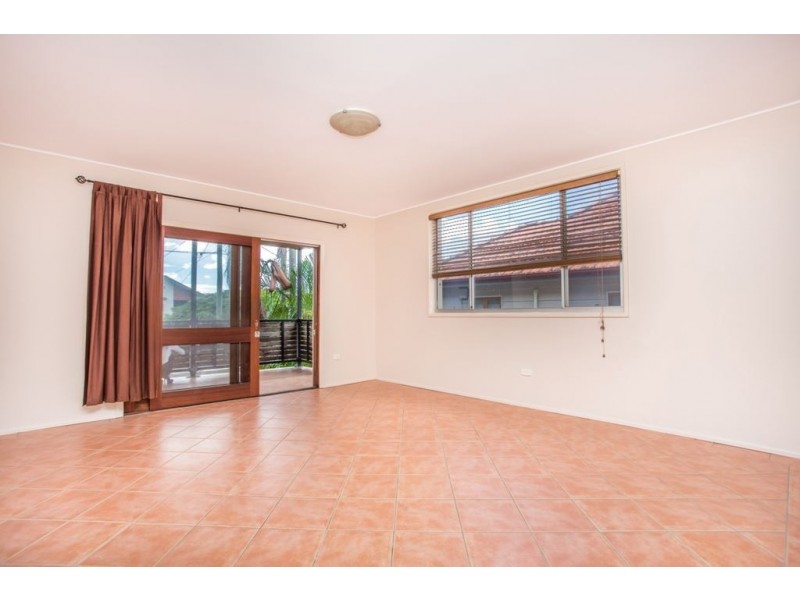 23 Hamilton Ave, Hendra QLD 4011