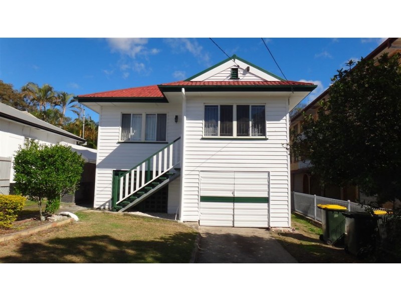 46 Hilltop Av, Chermside QLD 4032