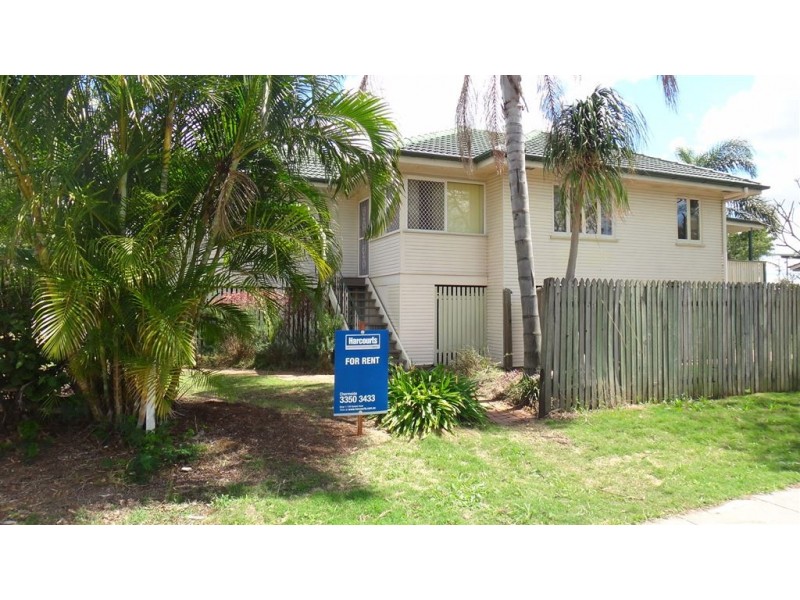 18 Varcoe Street, Wavell Heights QLD 4012