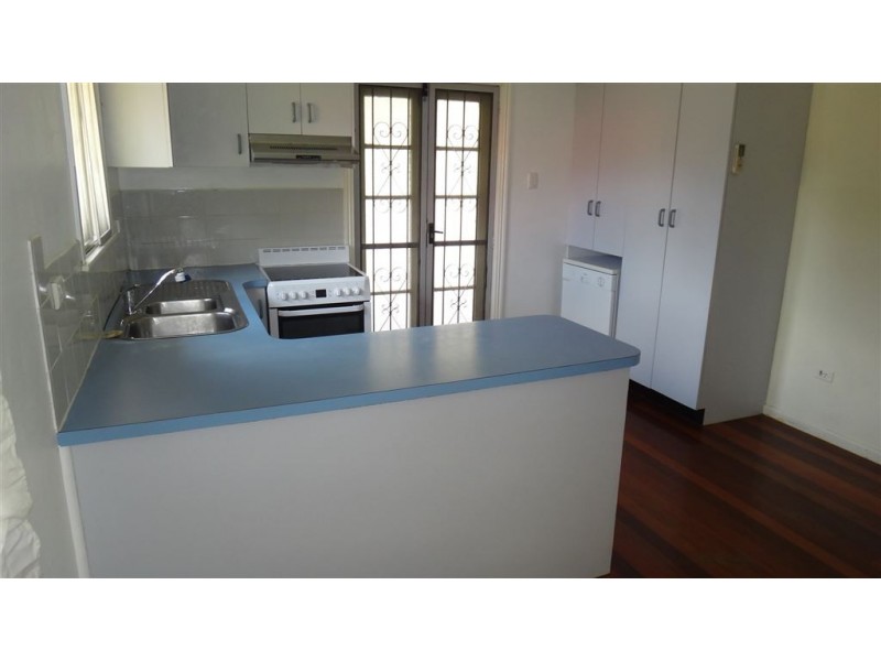 18 Varcoe Street, Wavell Heights QLD 4012