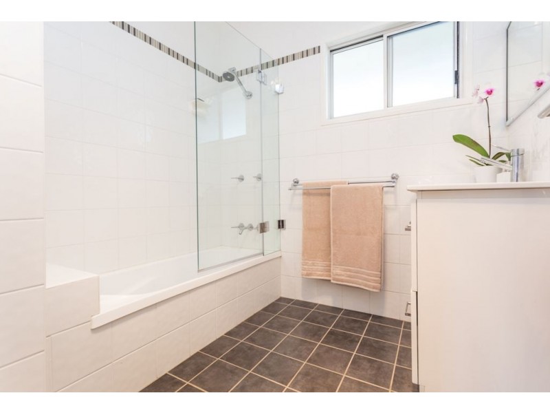 48 Taylor Street, Wavell Heights QLD 4012