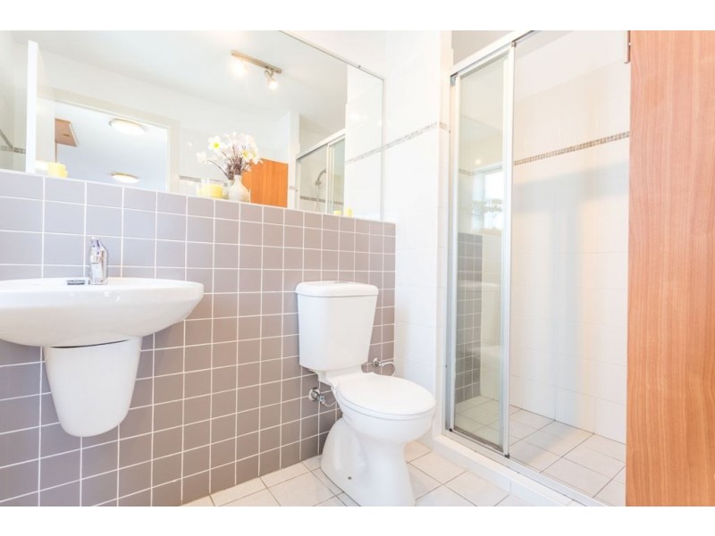 1/56 Hilltop, Chermside QLD 4032