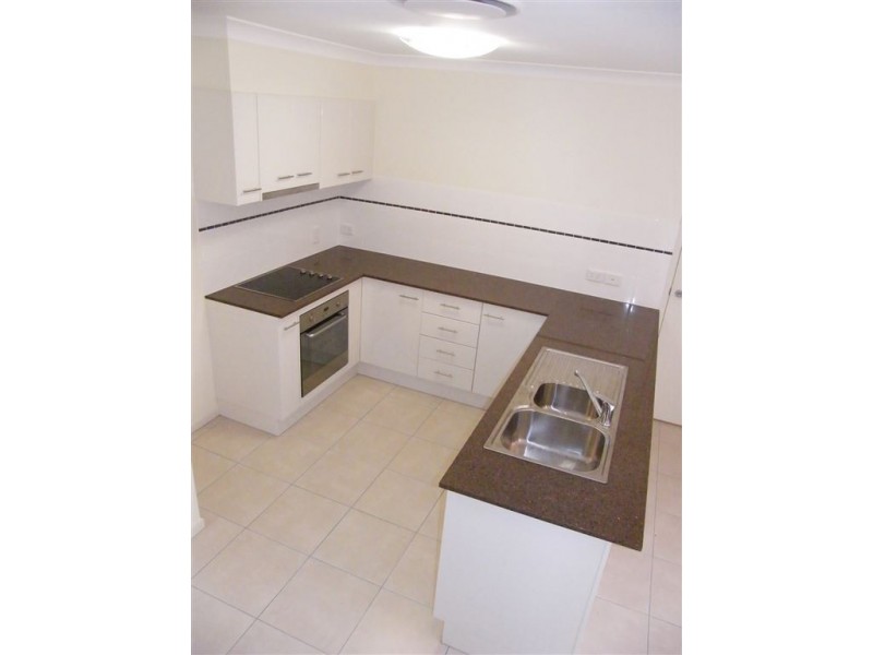 2/20 Yaralla, Chermside QLD 4032