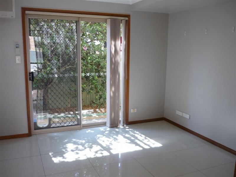 2/71 Wallace Street, Chermside QLD 4032