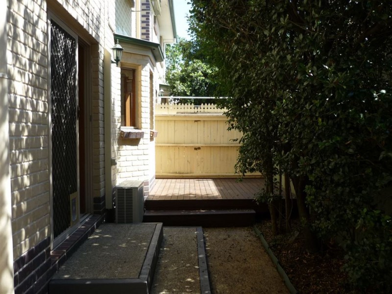 2/71 Wallace Street, Chermside QLD 4032