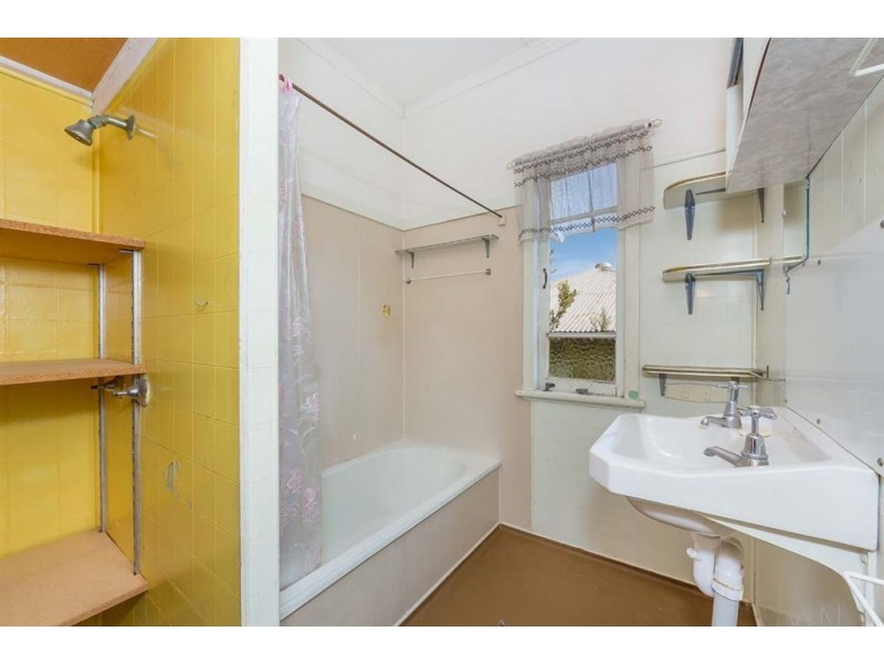 302 Wilston Road, Grange QLD 4051