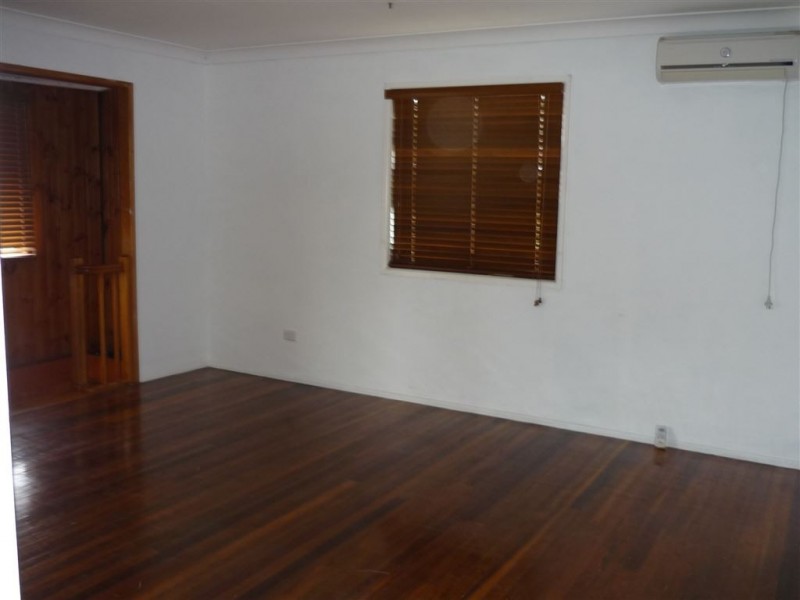 3 HEATHERLEA STREET, Brendale QLD 4500