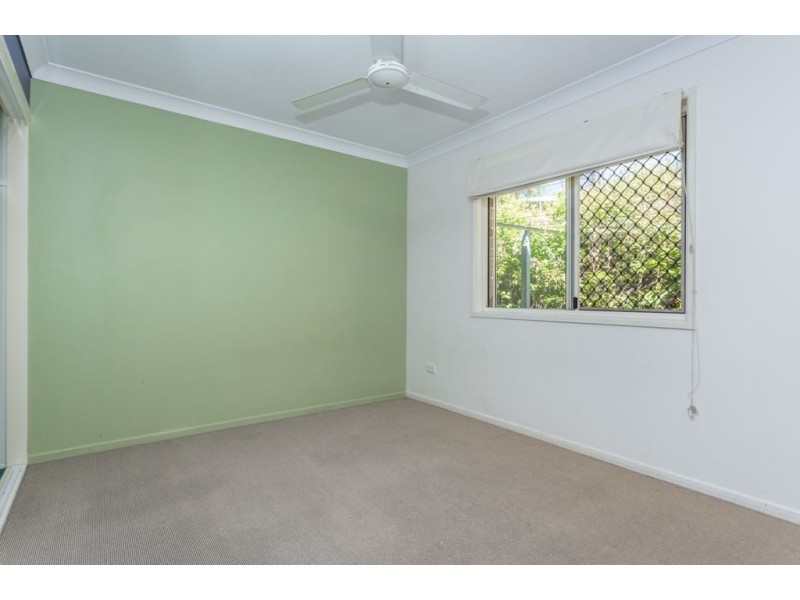 15 Lynford Place, Bridgeman Downs QLD 4035