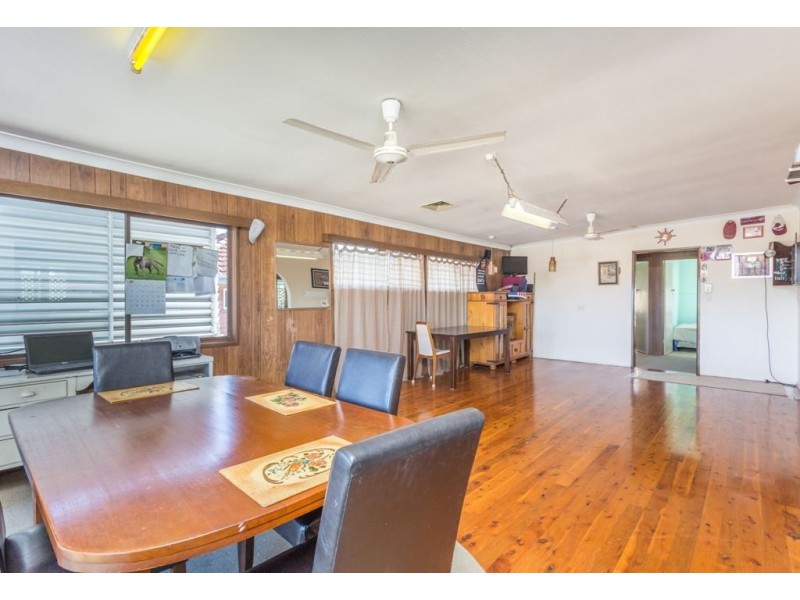 12 Aveling Street, Wavell Heights QLD 4012