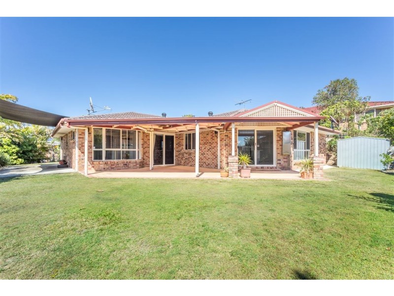 15 lynford Place, Bridgeman Downs QLD 4035