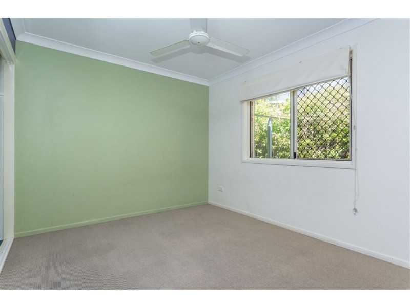 15 lynford Place, Bridgeman Downs QLD 4035