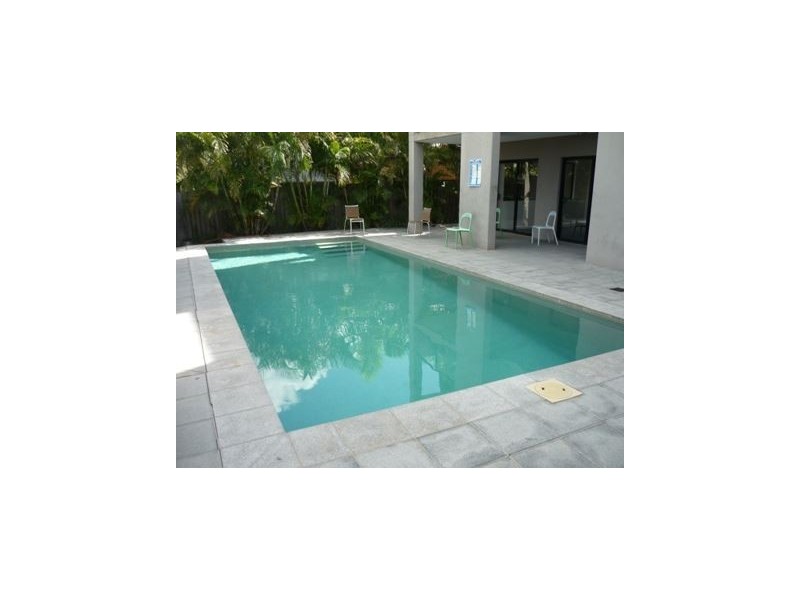 8/233 Gympie Road, Kedron QLD 4031