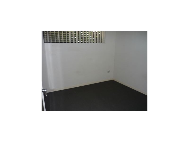 8/233 Gympie Road, Kedron QLD 4031