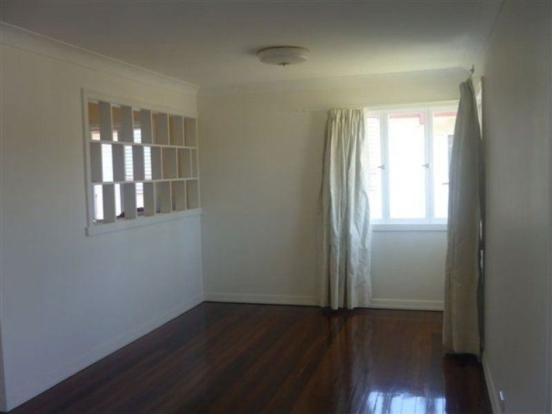 39 Corowa Street, Wavell Heights QLD 4012