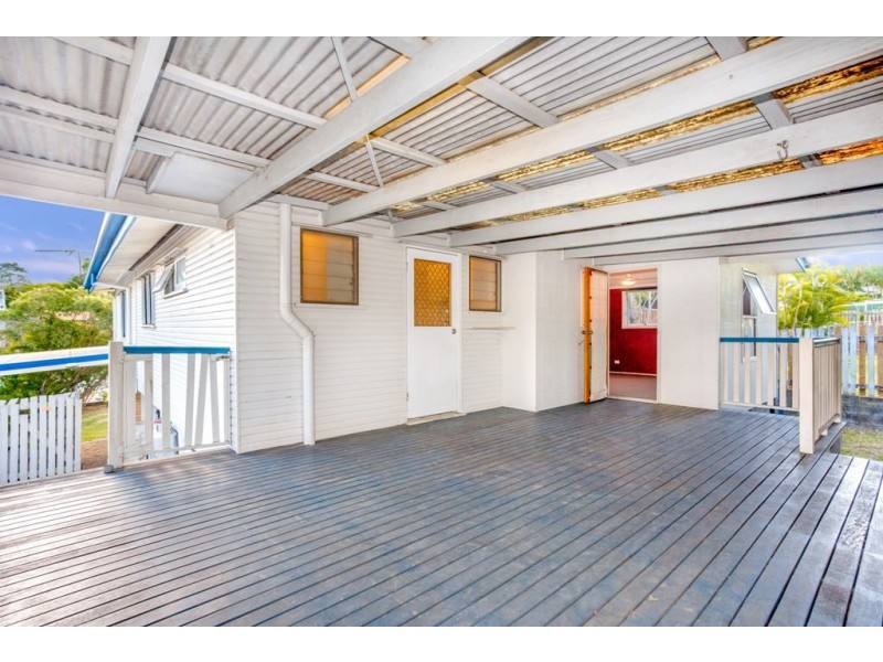 11 Trafford Street, Chermside West QLD 4032